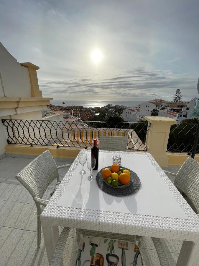 Apartament Island View